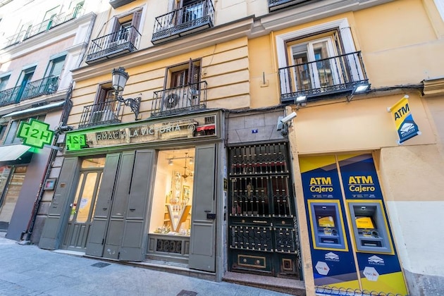 Gallery - Hostal Matheu