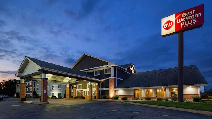 Gallery - Best Western Plus Newark Christiana Inn