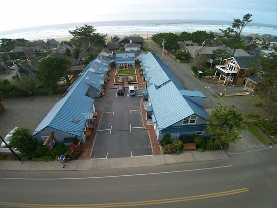 Gallery - Blue Gull Inn