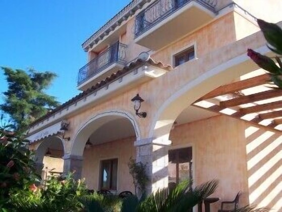 Gallery - Hotel Castello Di Tavolara