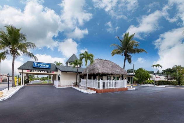 Gallery - Travelodge By Wyndham Florida City Homestead Everglades