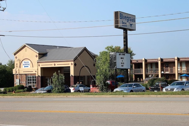 Gallery - Bluegrass Inn