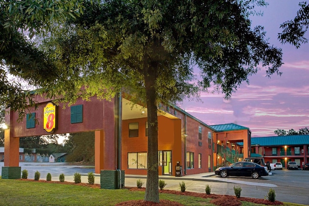 Gallery - Super 8 By Wyndham Gainesville