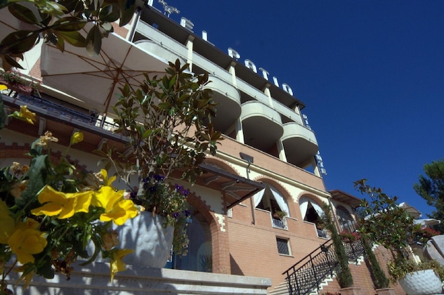 Gallery - Hotel El Patio