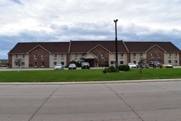 Gallery - Days Inn By Wyndham Grand Island
