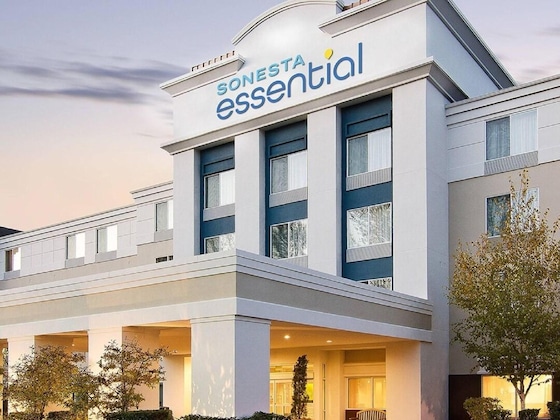 Gallery - Sonesta Essential Houston Hobby Airport