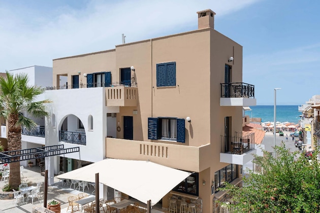 Gallery - Nami Hotel & Suites