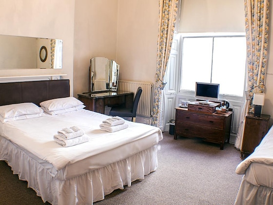 Gallery - The Queensbury Hotel