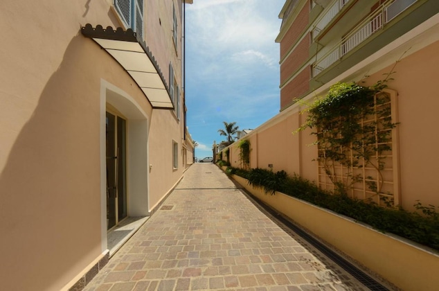 Gallery - Hotel De La Plage