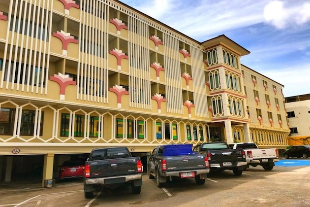 Gallery - Poonsook Resident Hotel