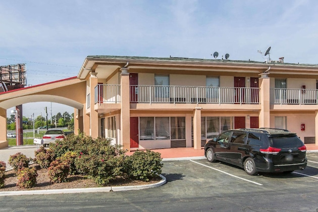 Gallery - Rodeway Inn & Suites Marietta
