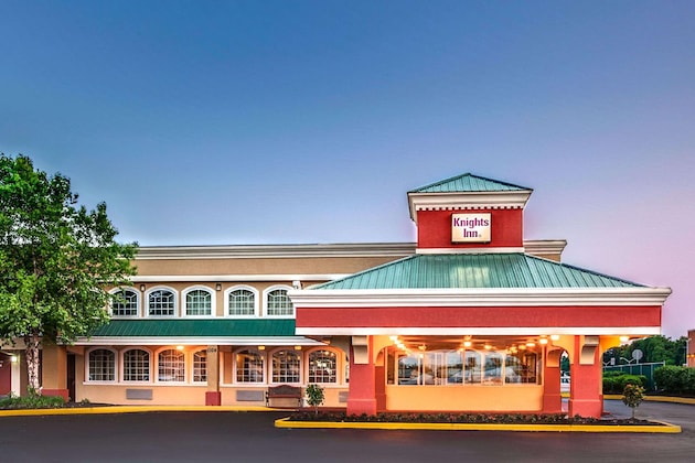 Gallery - Knights Inn