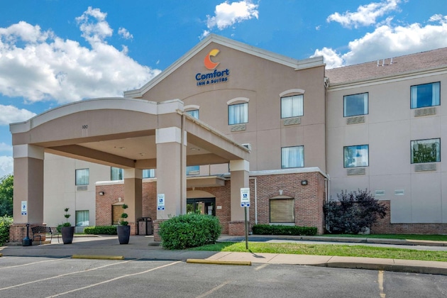 Gallery - Comfort Inn & Suites St. Louis-O'fallon