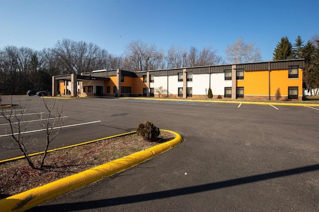 Gallery - Quality Inn & Suites