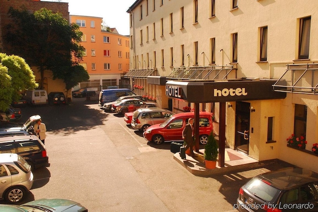 Gallery - City-Hotel Neubrunnenhof