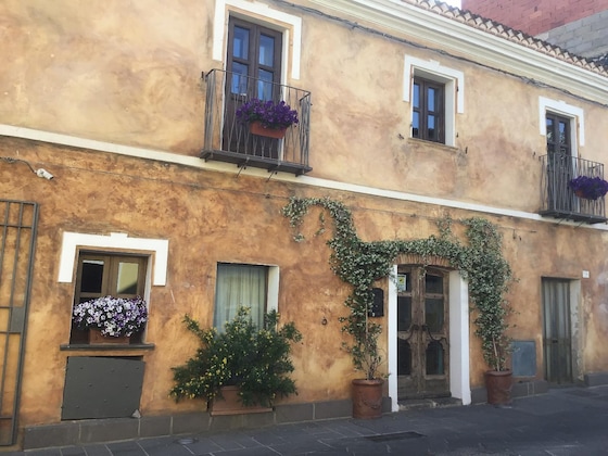 Gallery - Anticos Palathos