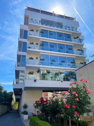 Gallery - Marshal Garden Hotel