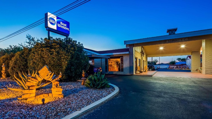 Gallery - Best Western Llano
