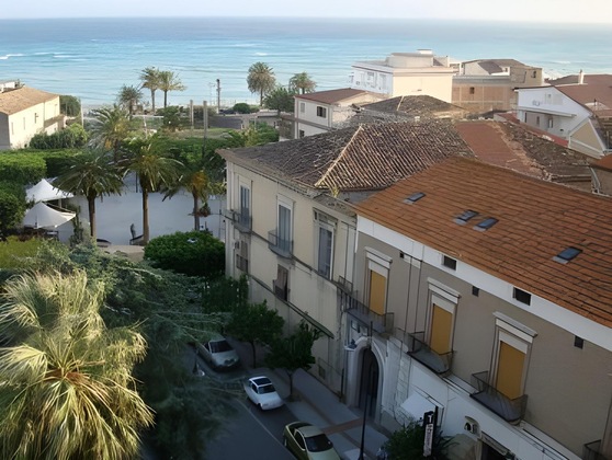 Gallery - Mediterraneo