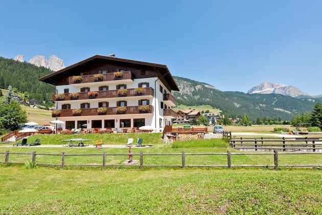 Gallery - Albergo Cèsa Edelweiss