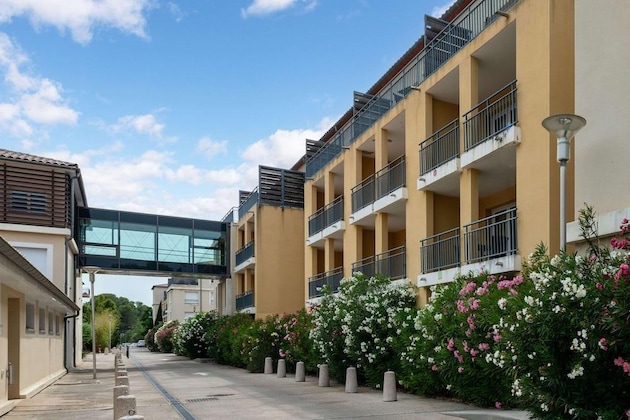 Gallery - Zenitude Hotel La Valadiere, Ascend Hotel Collection