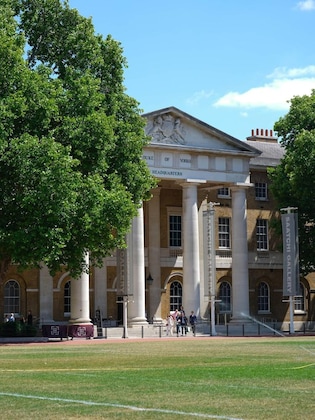 Gallery - The Apartments By The Sloane Club