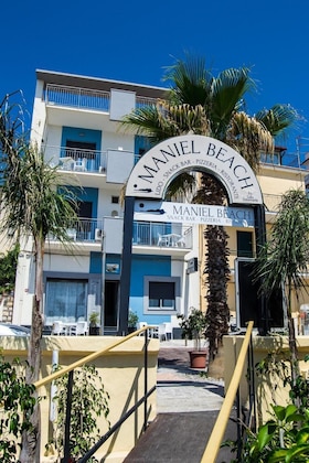 Gallery - Maniel Beach Hotel