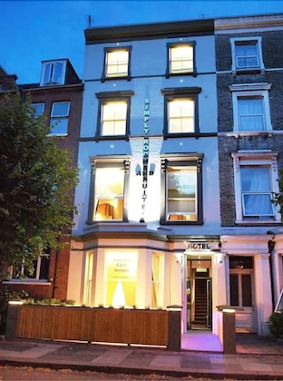 Gallery - Simply Rooms & Suites