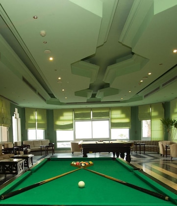 Gallery - Le Mirage New Tower