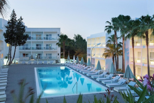 Gallery - Grupotel Ibiza Beach Resort - Adults Only