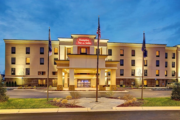 Gallery - Hampton Inn & Suites Lansing West