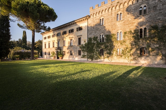 Gallery - Borgo Pignano Tuscany