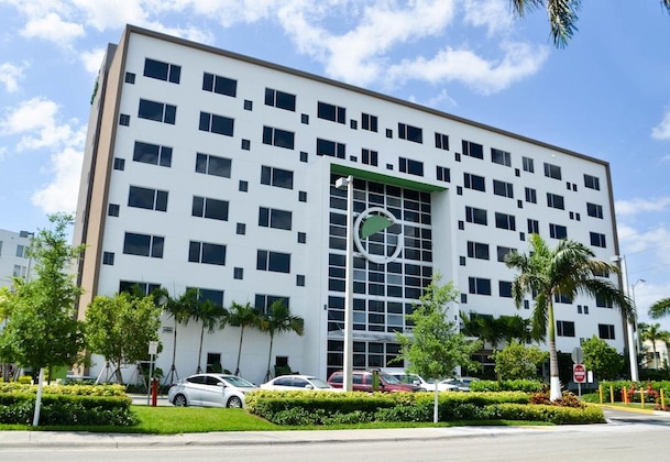 Gallery - Element Miami Doral