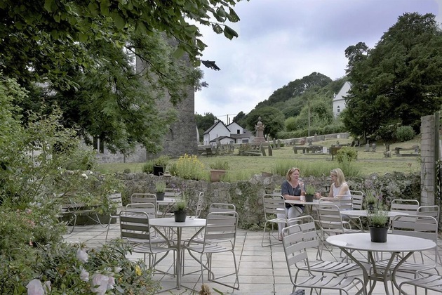 Gallery - Fox & Hounds