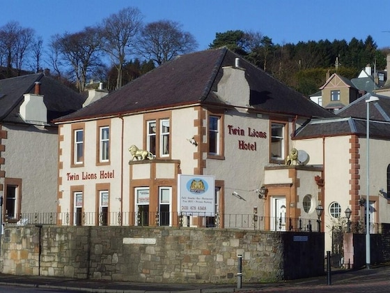 Gallery - Twin Lions Hotel