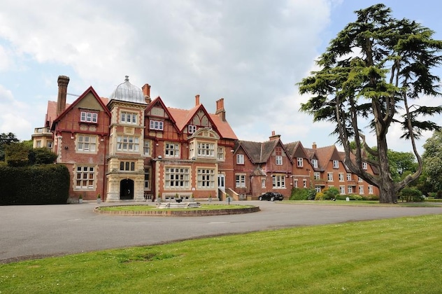Gallery - Pendley Manor