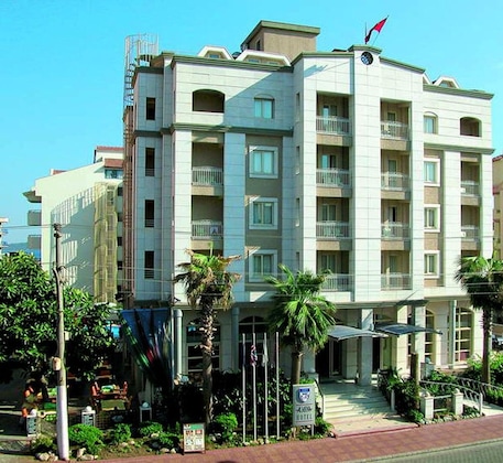 Gallery - Almena Hotel