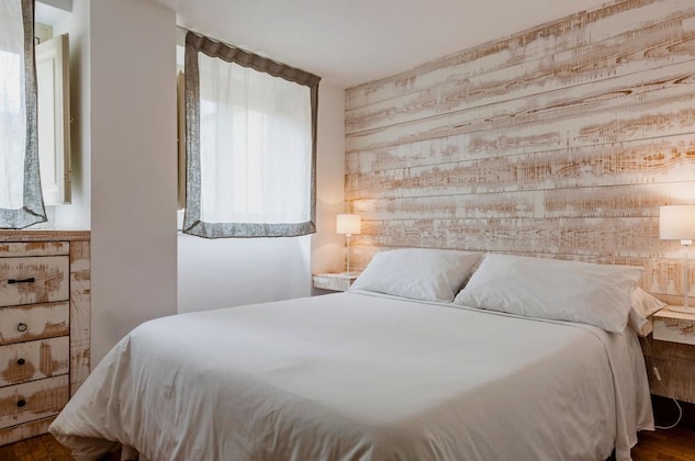 Gallery - Ferrini Home Residence 150