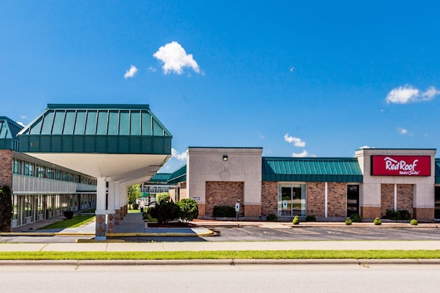 Gallery - Red Roof Inn & Suites Dekalb
