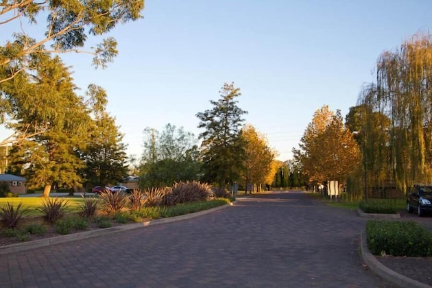 Gallery - Potters Resort Hunter Valley
