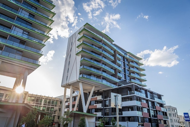 Gallery - Arena Apartments By Cllix
