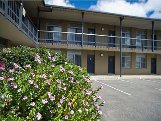 Gallery - Mid City Motor Inn