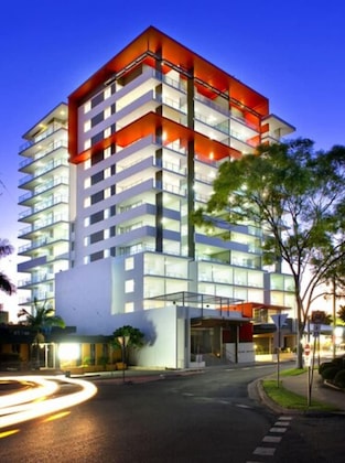 Gallery - The Edge Apartment Hotel