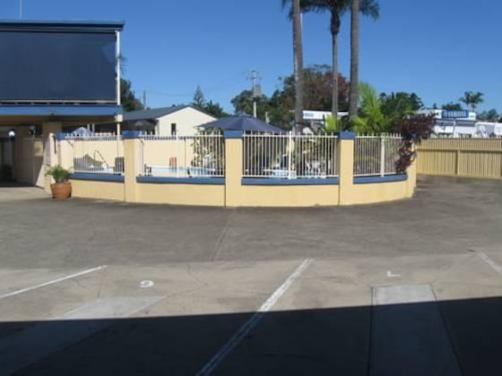 Gallery - Sunburst Motel