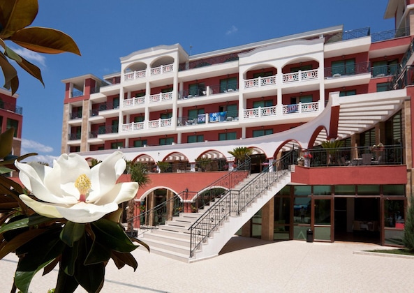 Gallery - Saint George Palace Hotel