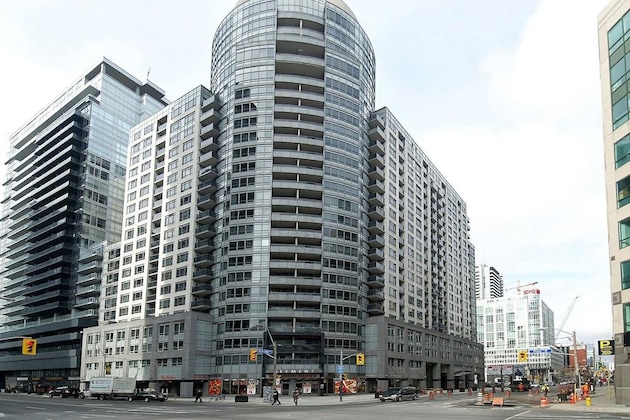 Gallery - Whitehall Suites- Yorkville