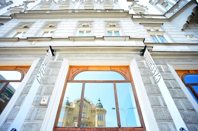 Gallery - Czech Inn