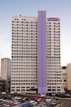 Gallery - Premier Inn Manchester (Arena Printworks)