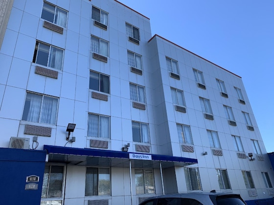 Gallery - Days Inn By Wyndham Brooklyn Borough Park