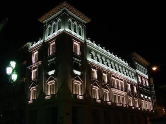 Gallery - Arevalos Hotel
